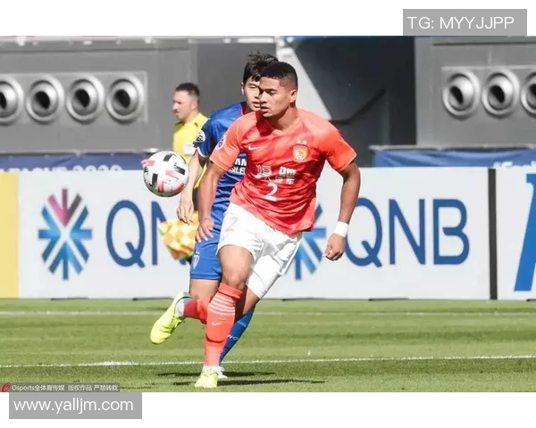 上海足球队在城市联赛中的灵活性表现及其战术分析