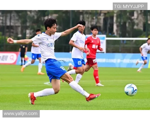 余笛足球的魅力与激情探索足球运动背后的故事与精神